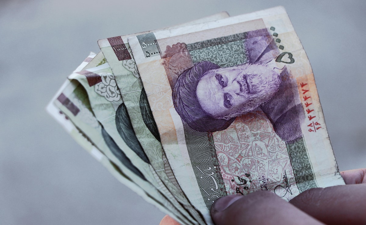 Iranian Rial sinks to new record low near 1.67m per dollar on open market.